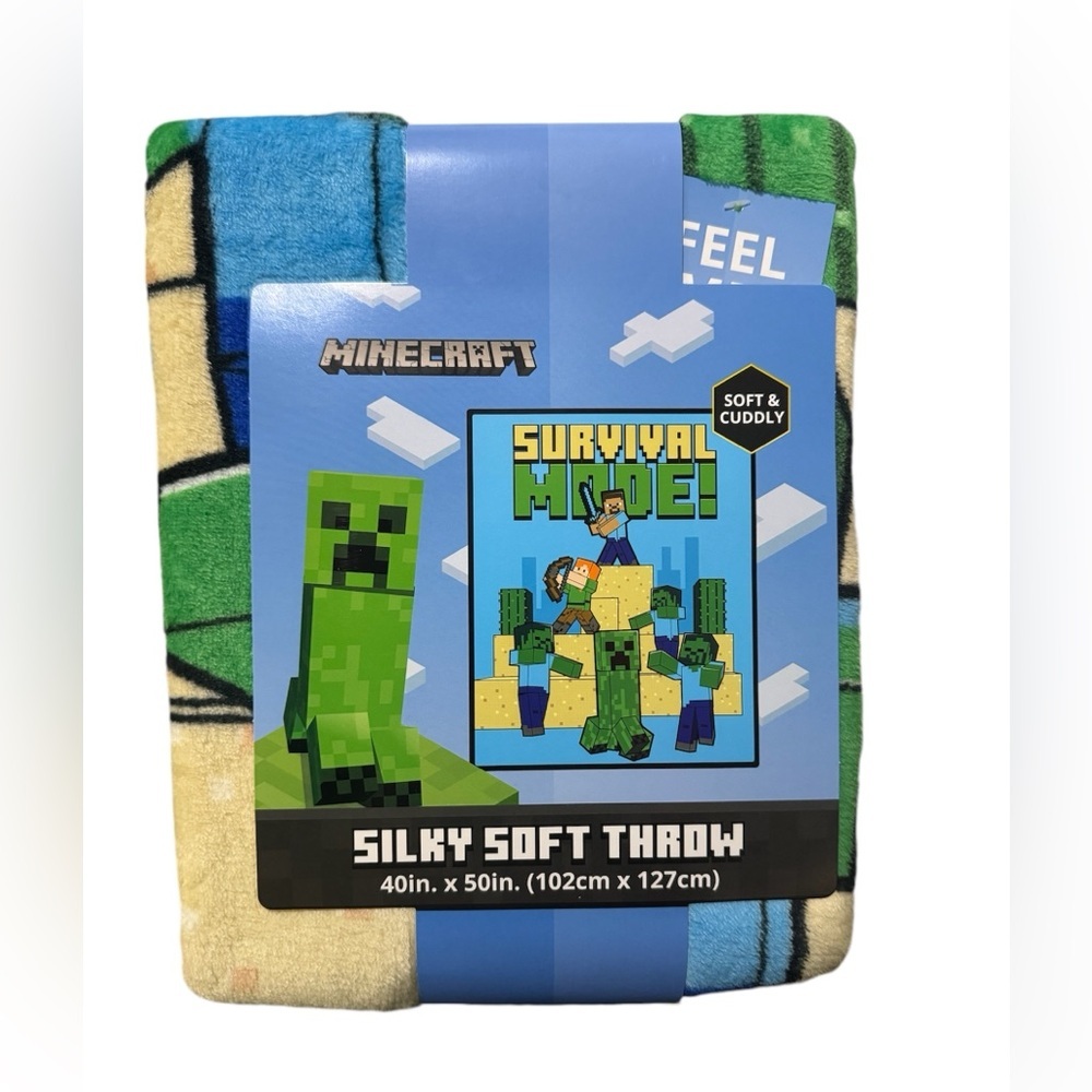 Minecraft Survival Mode Soft Cuddly Silky Soft Throw 40x50in Green Blue Blanket